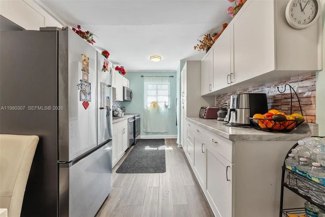 5 of 21 - 7331 Gary Avenue #206, Miami Beach, FL