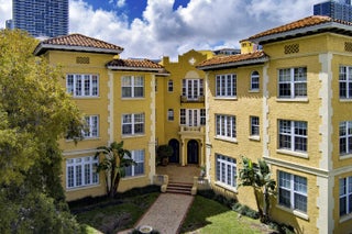 Photo of Listing #B26001154