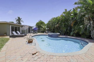 Photo of Listing #B26000272