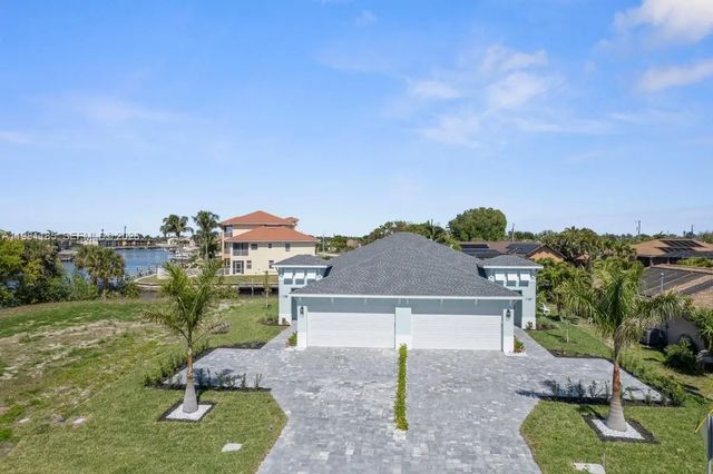 4 of 63 - 1107 Se 38 Street, Cape Coral, FL