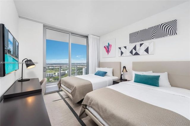3 of 30 - 4010 S Ocean Drive #r2804, Hollywood, FL