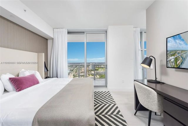 4 of 30 - 4010 S Ocean Drive #r2804, Hollywood, FL
