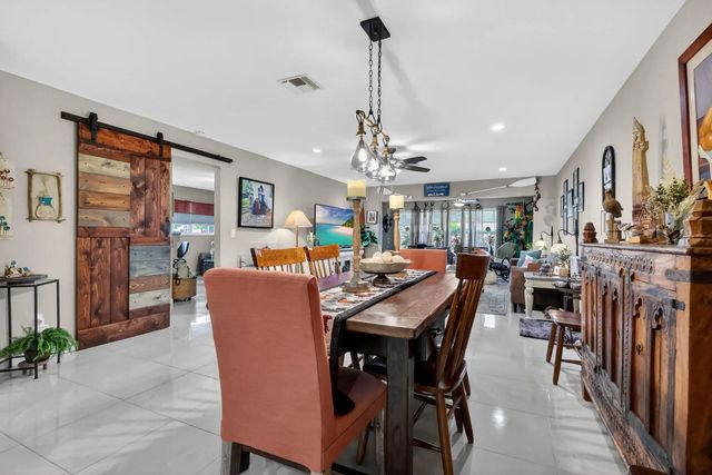 3 of 33 - 5780 Fernley Drive #w113, West Palm Beach, FL