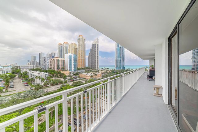 4 of 39 - 210 174th Street #1110, Sunny Isles Beach, FL