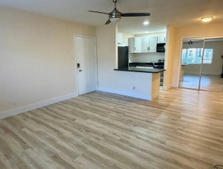 Photo of Listing #B26000294