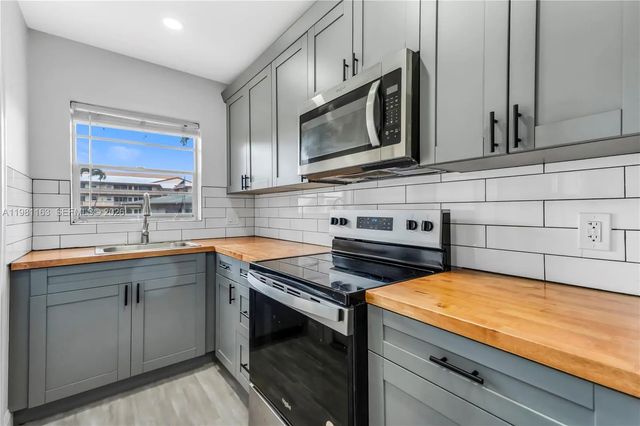 5 of 50 - 5300 Washington Street #a137, Hollywood, FL