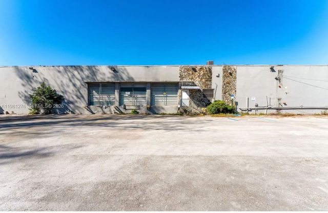 3 of 24 - 7620 W 2nd Court, Hialeah, FL