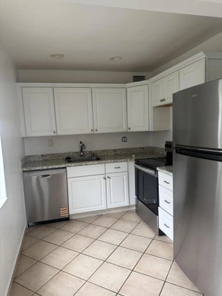 Photo of Listing #B26003743