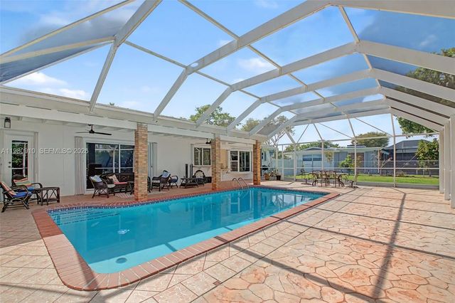 2 of 26 - 8241 Sw 146th Street, Palmetto Bay, FL