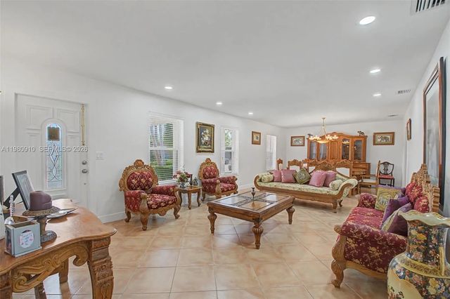 3 of 26 - 8241 Sw 146th Street, Palmetto Bay, FL