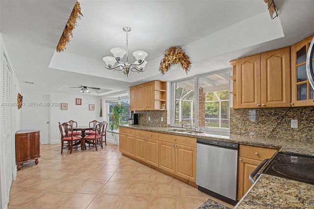 4 of 26 - 8241 Sw 146th Street, Palmetto Bay, FL