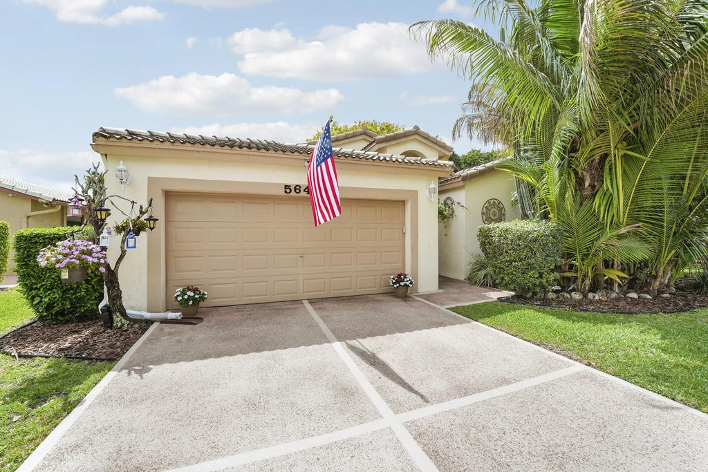 5648 American Cir, Delray Beach
