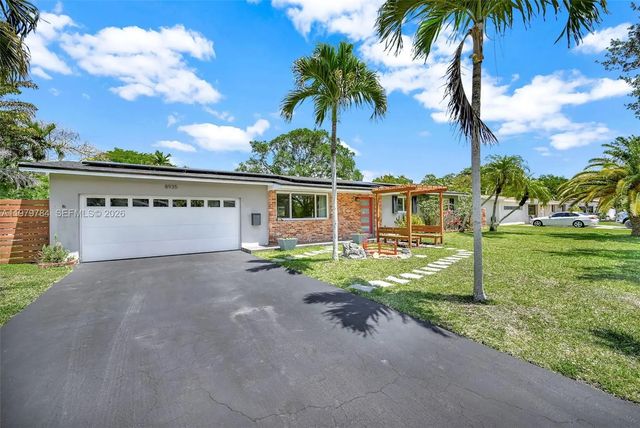 2 of 53 - 8935 Sw 186th Terrace, Cutler Bay, FL