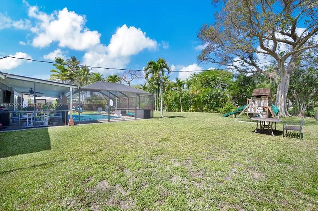5 of 53 - 8935 Sw 186th Terrace, Cutler Bay, FL