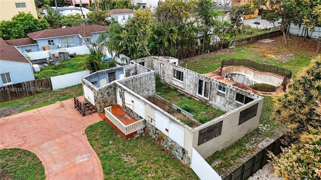 12395 Griffing Boulevard, North Miami