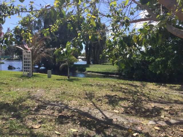 5 of 22 - 24 Golf Drive, Port St. Lucie, FL