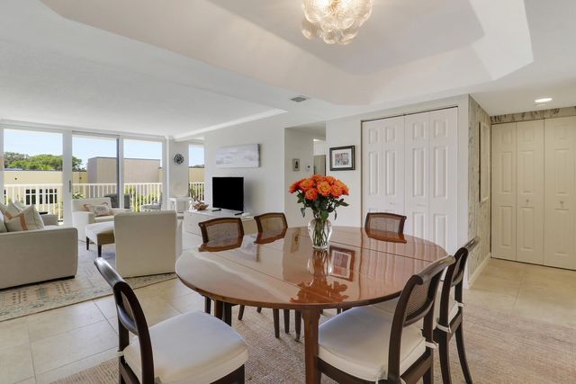 1801 S Flagler Drive #301, West Palm Beach
