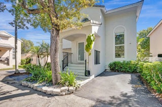 Photo of Listing #B26000415