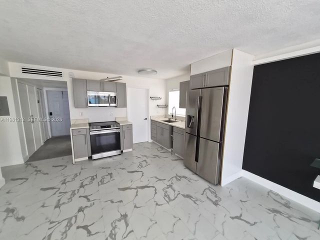 16410 Miami Drive #304, North Miami Beach