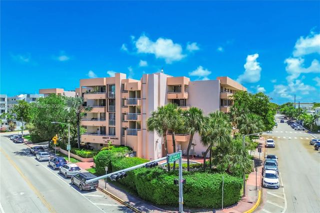 2 of 31 - 8101 Byron Avenue #509, Miami Beach, FL