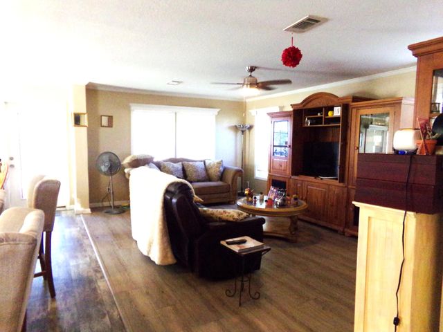 5 of 44 - 147 Plantation Boulevard, Greenacres, FL