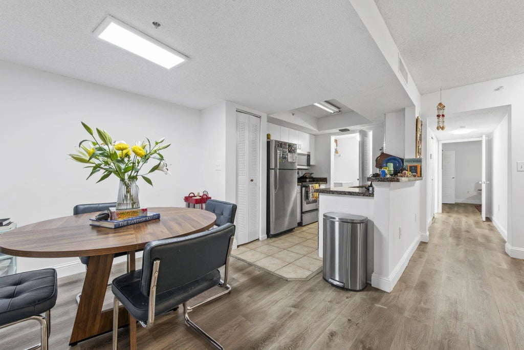 741 N Pine Island Road #108, Plantation