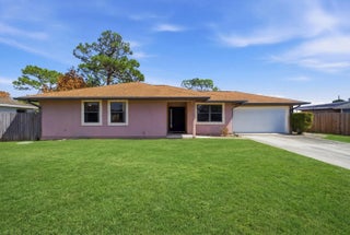 Photo of Listing #B26000926