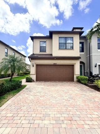 Photo of Listing #B26000601