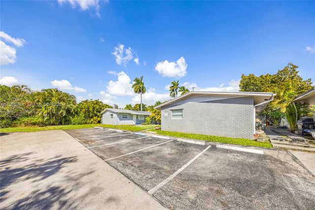 2 of 17 - 355 Nw 32nd Street #1-6, Oakland Park, FL