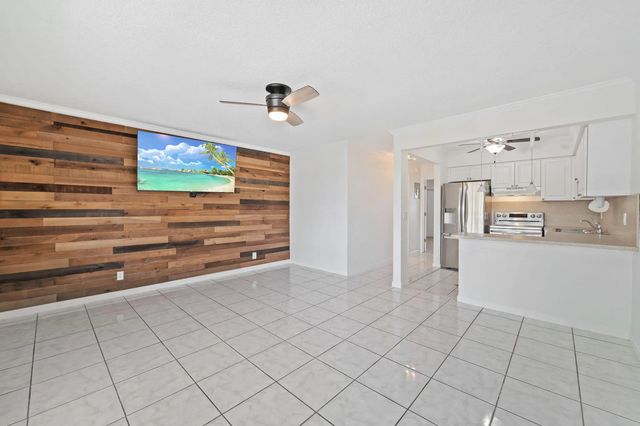 3 of 38 - 1780 Se 4th Street, Pompano Beach, FL