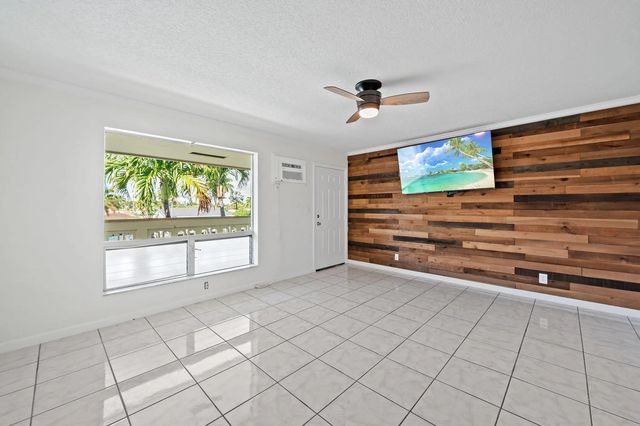 4 of 38 - 1780 Se 4th Street, Pompano Beach, FL