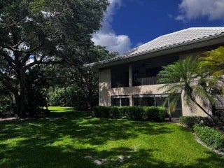 Photo of Listing #B26001461