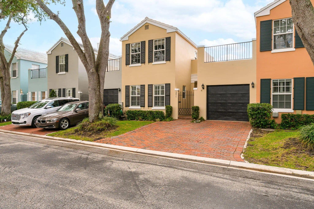 5877 Bartram Street, Boca Raton