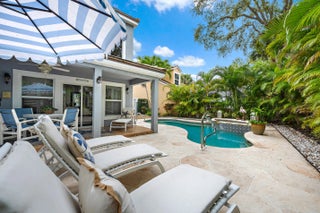 Photo of Listing #B26004637