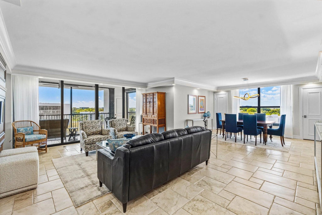 20090 Boca West  Drive #381, Boca Raton