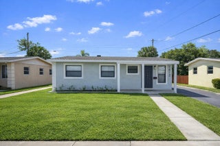 Photo of Listing #B26000646