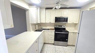 Photo of Listing #B26001922