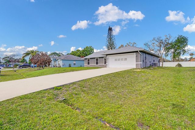 2 of 34 - 261 Sw Parish Terrace, Port St. Lucie, FL