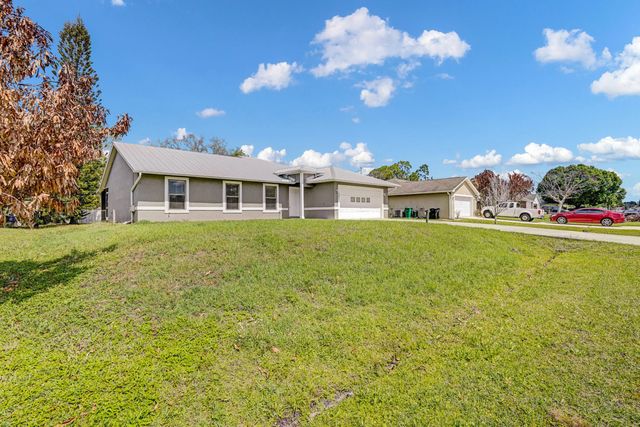 3 of 34 - 261 Sw Parish Terrace, Port St. Lucie, FL