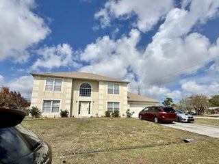 Photo of Listing #B26001366