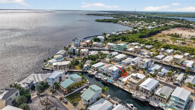 2 of 35 - 261 Burgundy Drive, Tavernier, FL