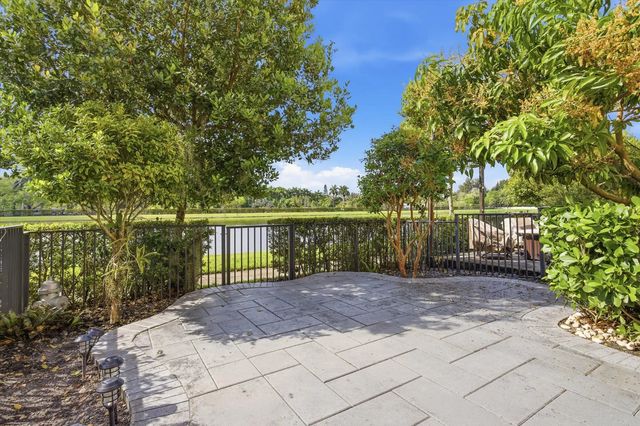 3 of 19 - 5884 Mustang Manor, Davie, FL