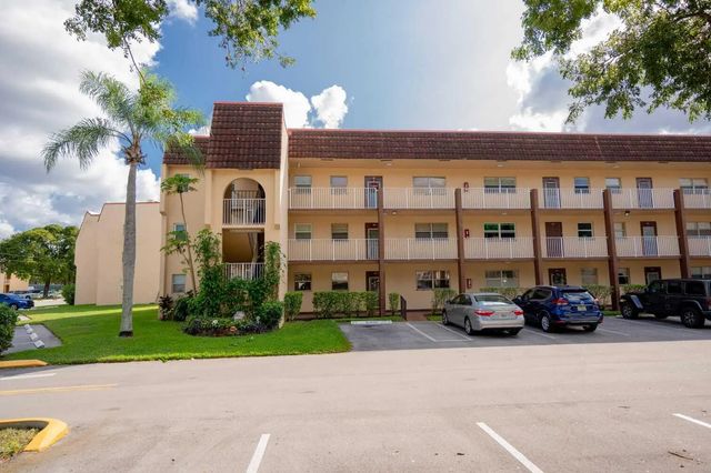 8861 Sunrise Lakes Boulevard #unit 301, Sunrise