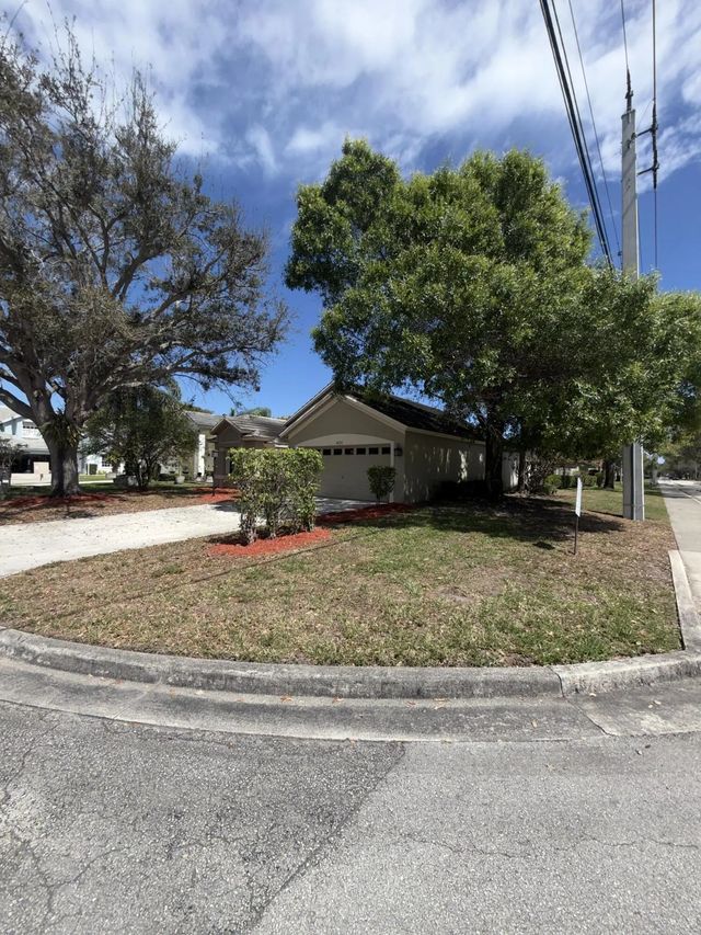 4 of 44 - 4223 Tazewell Court, West Palm Beach, FL