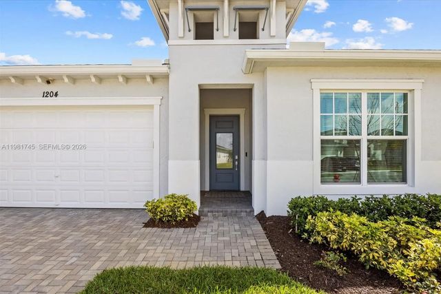 3 of 46 - 1204 Se Woodbine Road, Port St. Lucie, FL