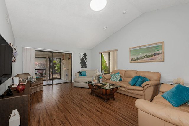 5 of 29 - 10074 Hickorywood Place, Boynton Beach, FL