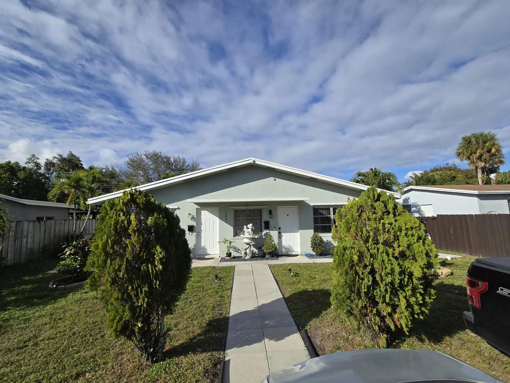 1021 Sw 32nd Court #1-2, Fort Lauderdale