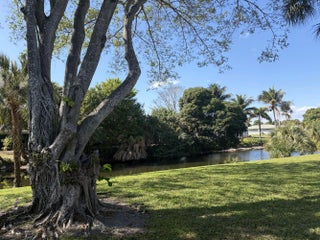 Photo of Listing #B26001446