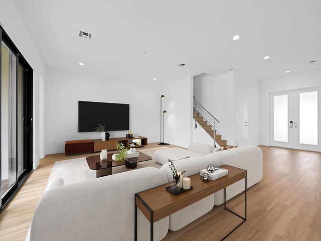 2 of 23 - 1437 Sw 23rd Court, Fort Lauderdale, FL