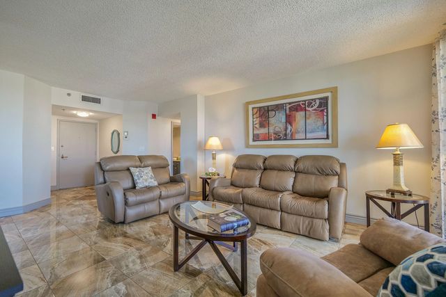 5 of 68 - 7100 Radice Court #808, Lauderhill, FL